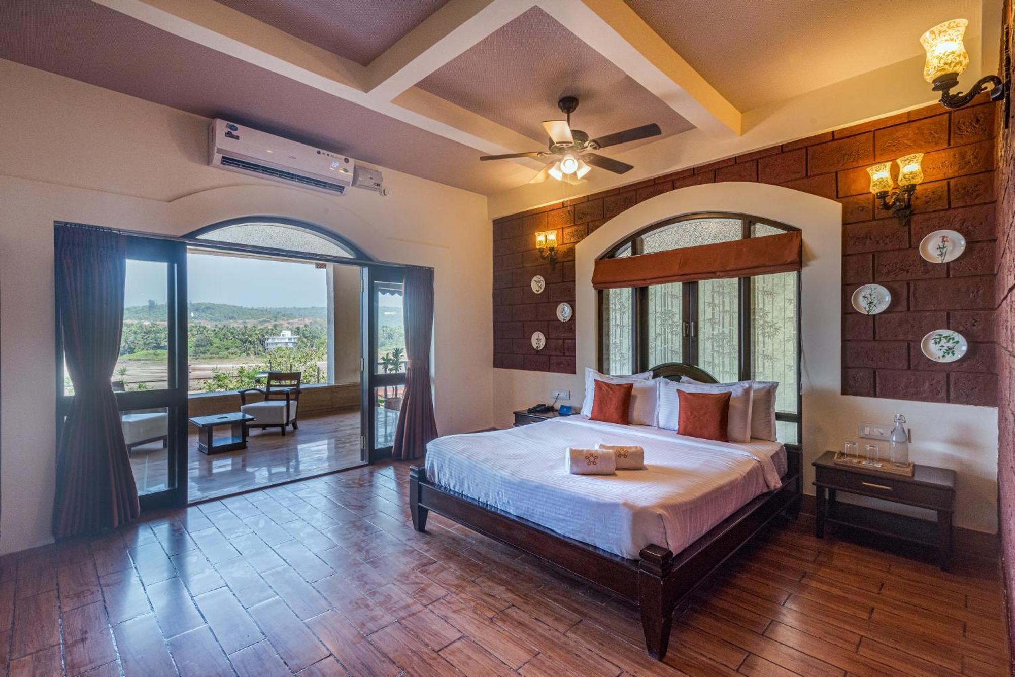 Ānjarle Saffronstays Athaang, Dapoli מראה חיצוני תמונה